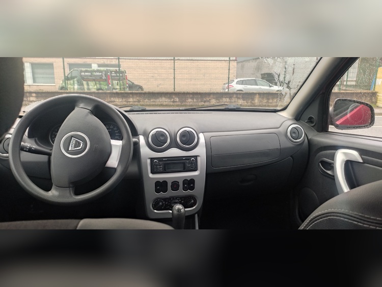 Dacia Sandero Stepway AMBIANCE 1.6 85 CV foto 4